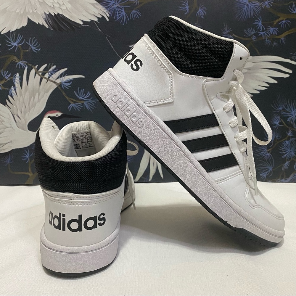 Men’s Adidas Hoops 2.0 Mid Top Sneaker (BB7208)